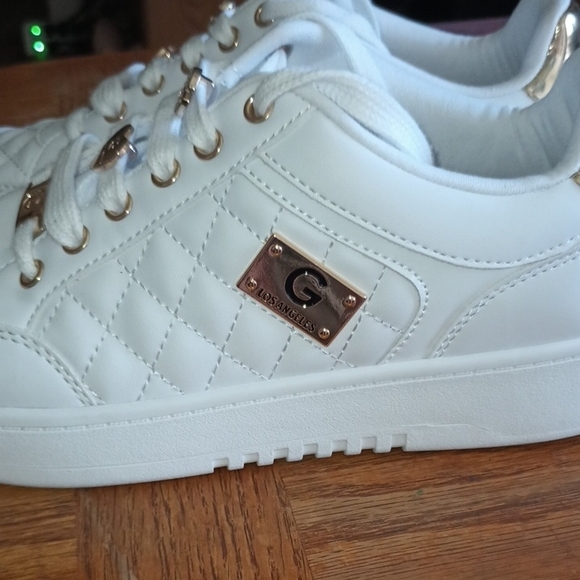 GBG Los Angeles Quilted White Sneakers with Gold Accents - Picture 3 of 6